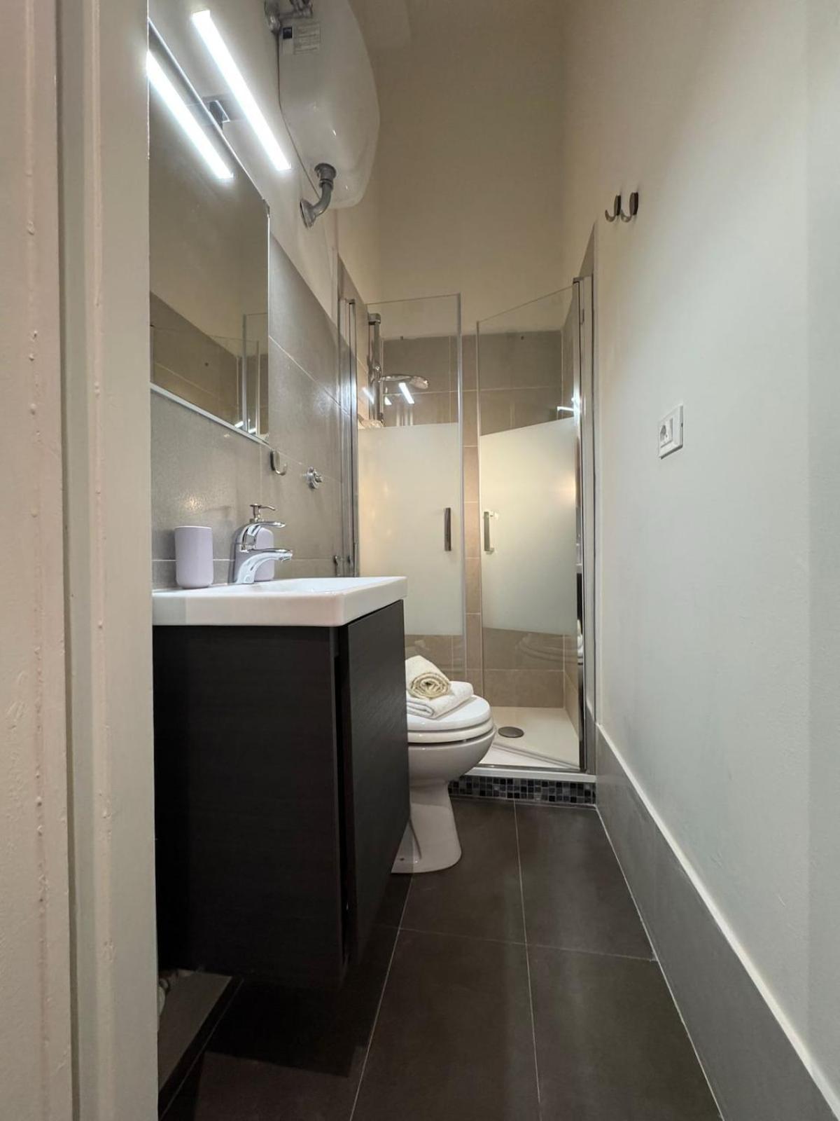 Ambrogio 33 - Three Bedrooms Three Bathrooms