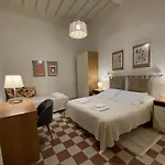 Ambrogio 33 - Three Bedrooms Three Bathrooms