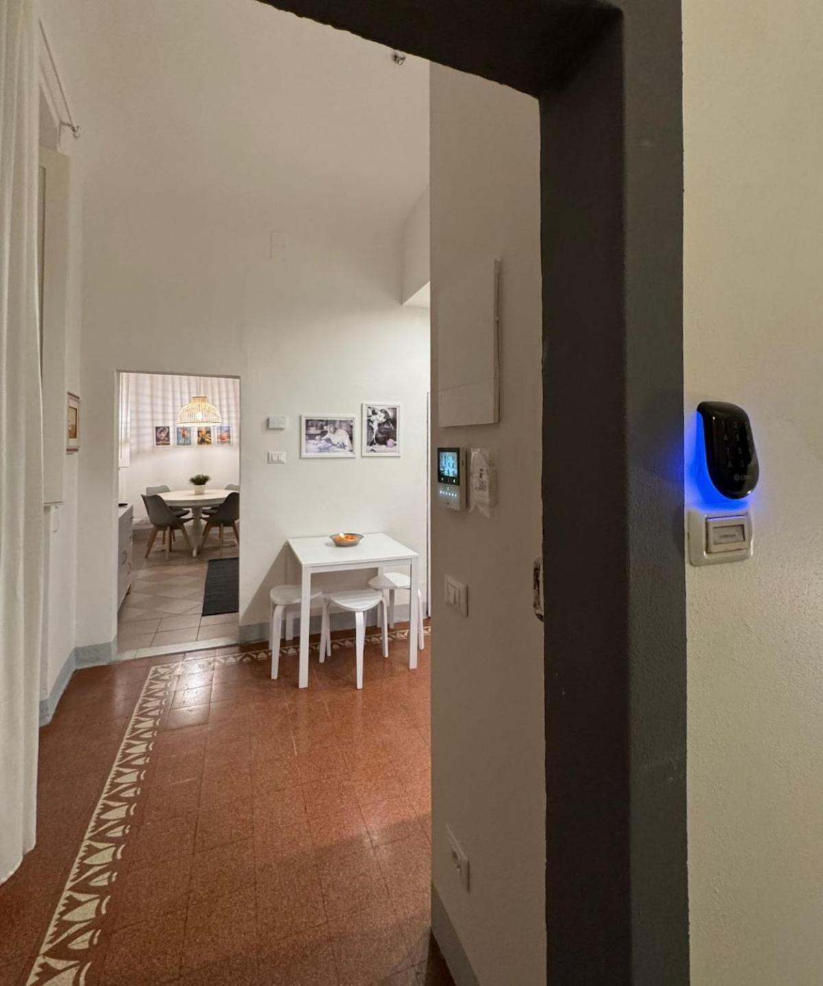 Ambrogio 33 - Three Bedrooms Three Bathrooms Apartamento